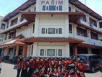 Executive Class Program UNAS PASIM Nomor 8